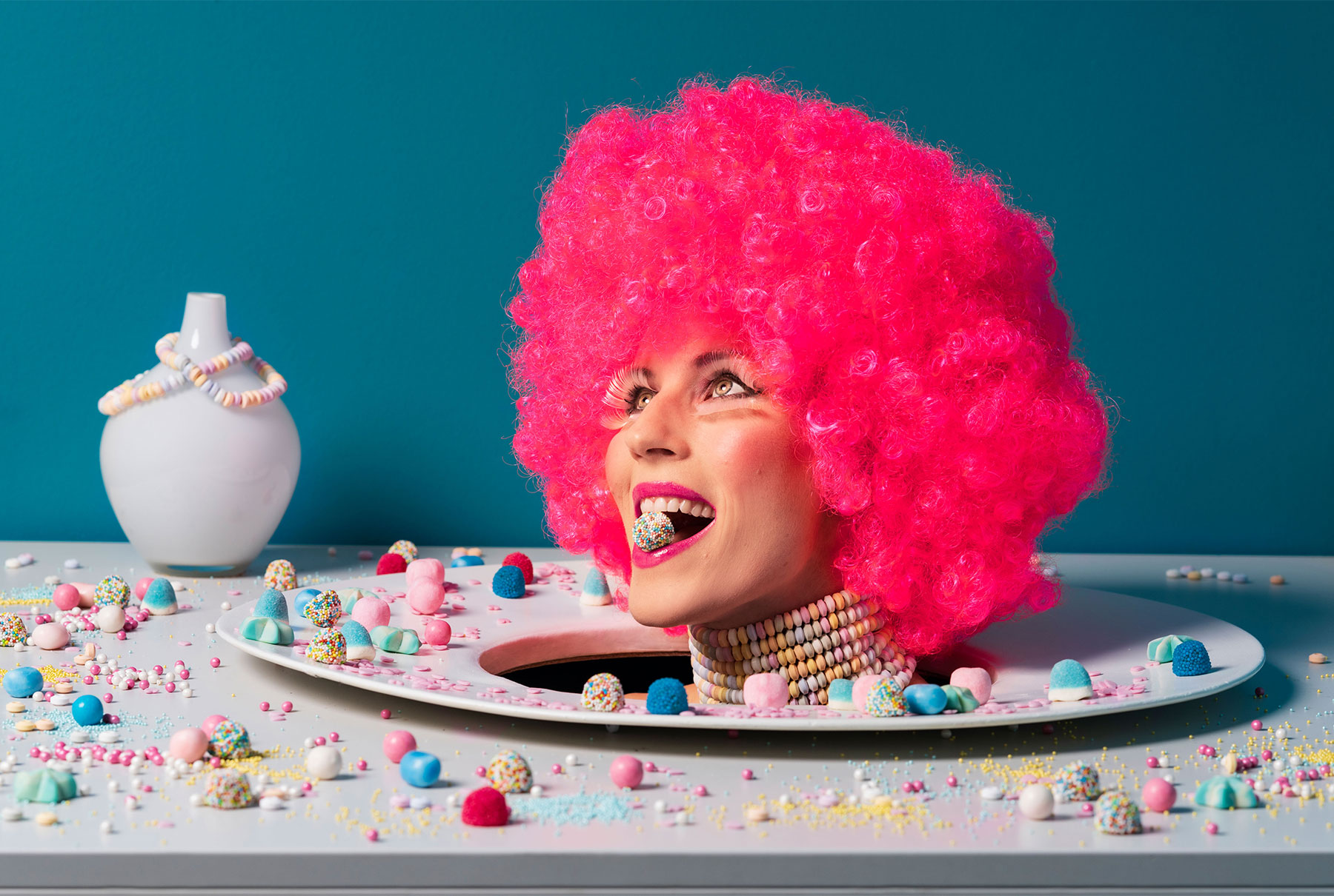 Foto von einer Frau mit pinken Haaren, gemacht von Matthias Kniepeiss